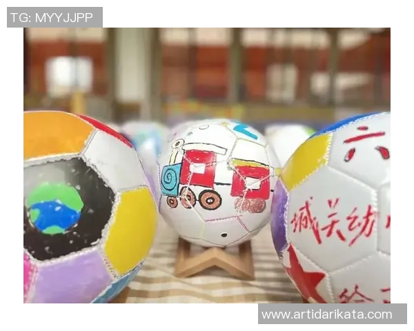 孕妇彩绘足球的创意之旅如何将艺术与运动完美结合