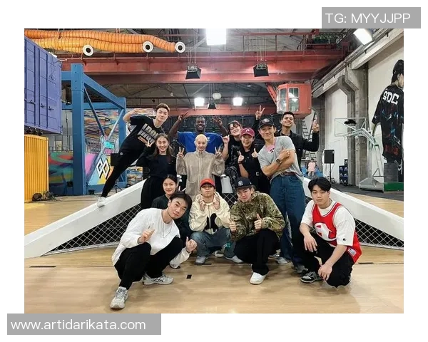 深圳街舞队的个人能力提升与团队协作的完美结合探讨