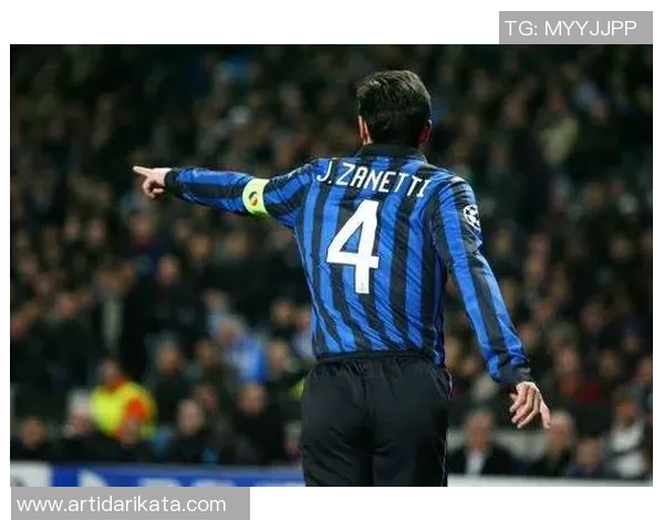 足球六号球衣的传奇故事与背后那些不为人知的心路历程 足球六号球衣的传奇故事与背后那些不为人知的心路历程