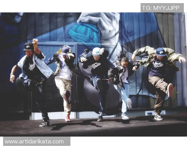 重庆街舞队心理素质探讨：舞动自信与团队协作的心灵之旅